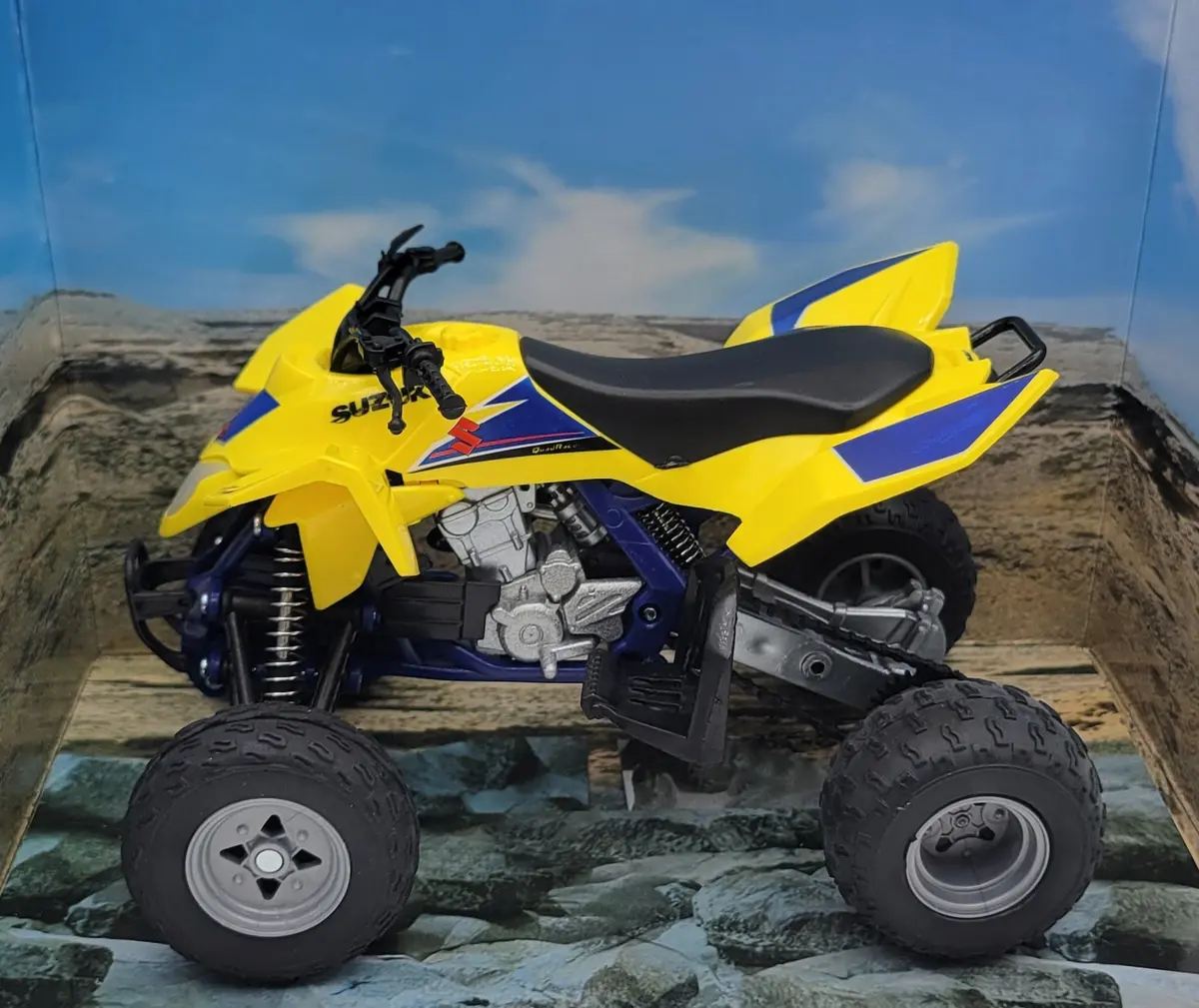 1:12 Scale Die-Cast 2009 Suzuki Ltr-450 Atv 1