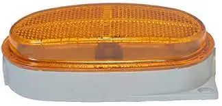 4" Amber Incandescent Clearance/Marker Light | 215002 Betts Lighting 1