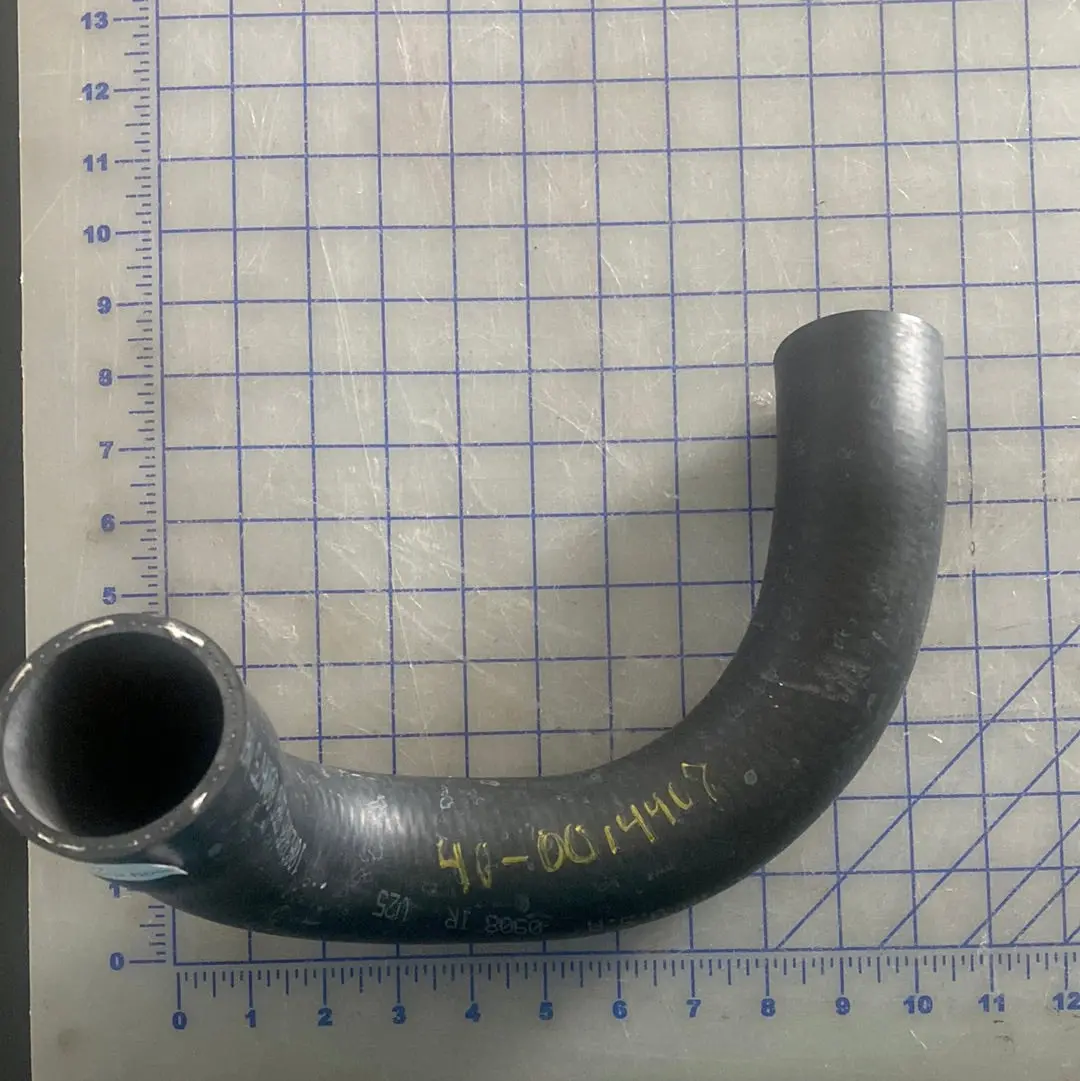 40-0014407 Radiator Hose, Lower Radiator Hose Used On The Hercules G 2300, D2300 Series Hercules Engines. 1