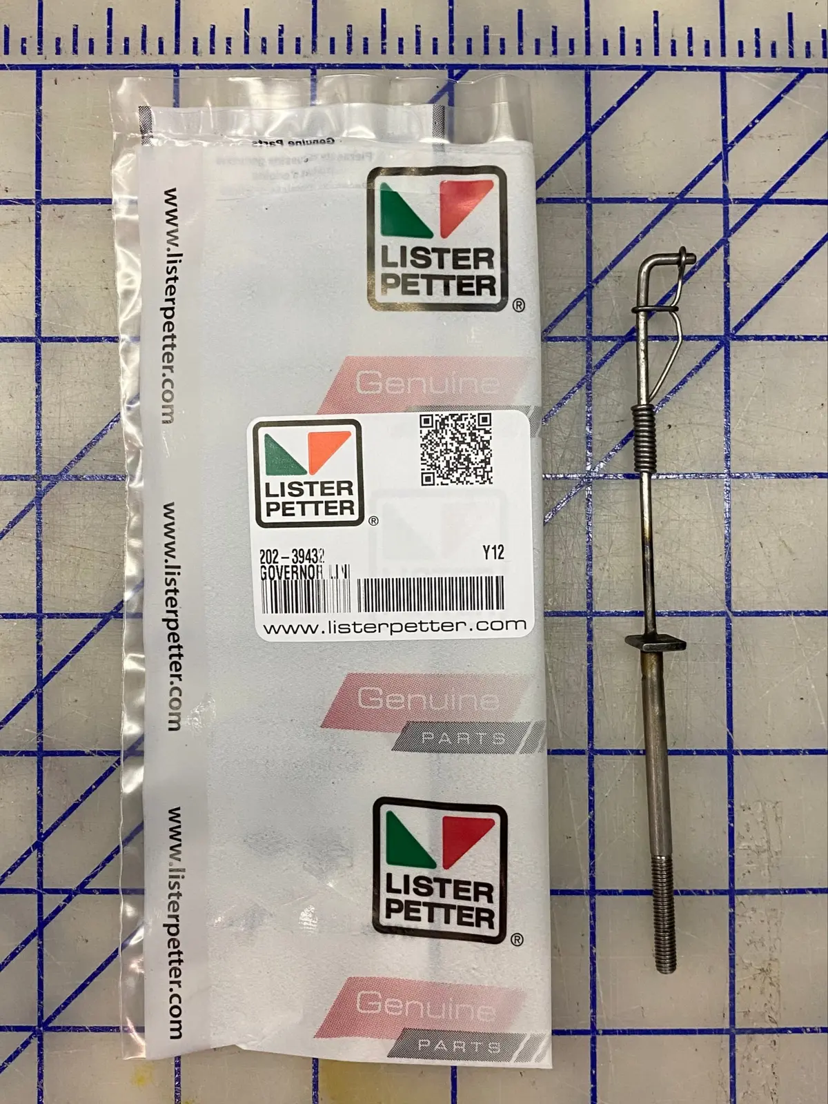 202-39432 Governor Link Assembly, Used On The Lister Petter Tx, Ts And Tr Series Line Of Engines. Superseded Part Number Was 202-39431 And 202-39430. 1