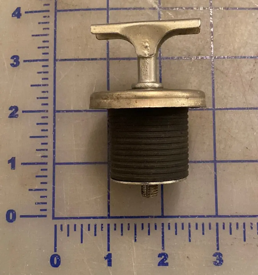 40-0000123 Cap, Oil Fill Cap 1