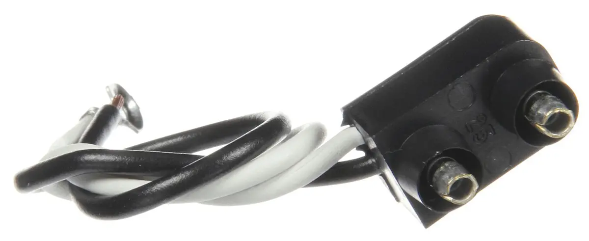 7" Marker Clearance Plug, 12 Gauge Gpt Wire | Truck-Lite 94902-3 1
