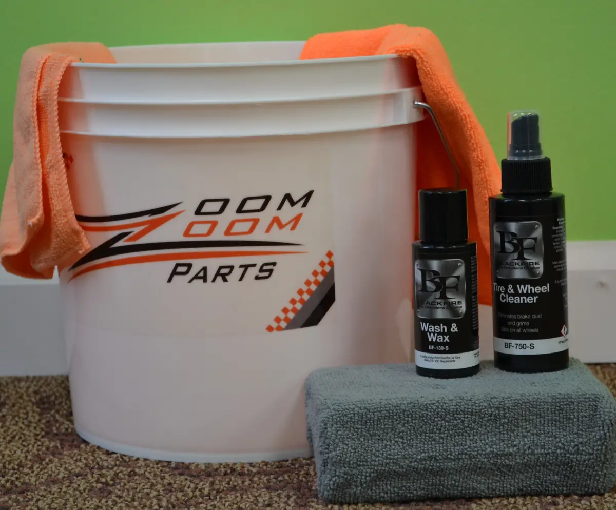 Zoom Zoom Cleaning Kit 1