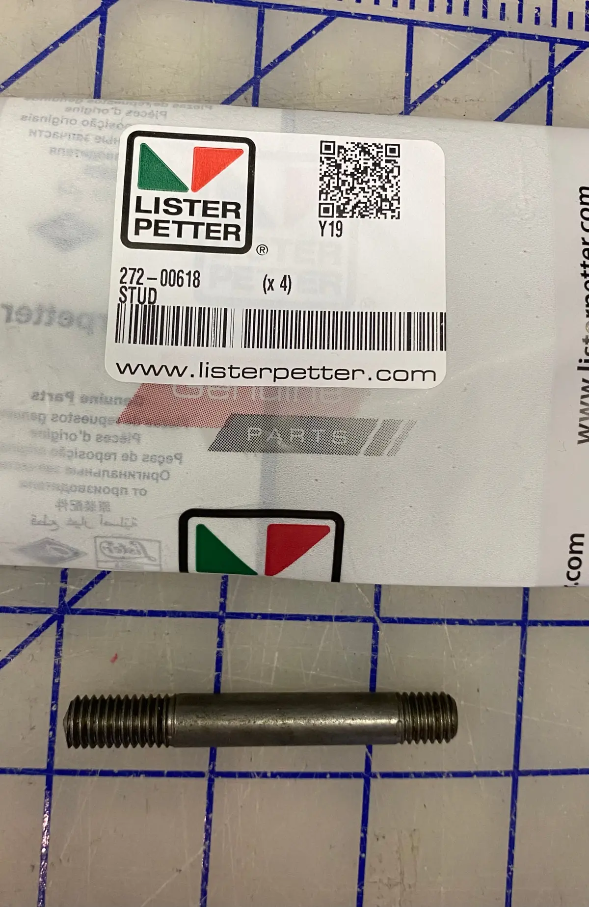 272-00618 Stud, Exhaust Manifold Stud Used On The Lister Petter Tx Series Line Of Engines. 1