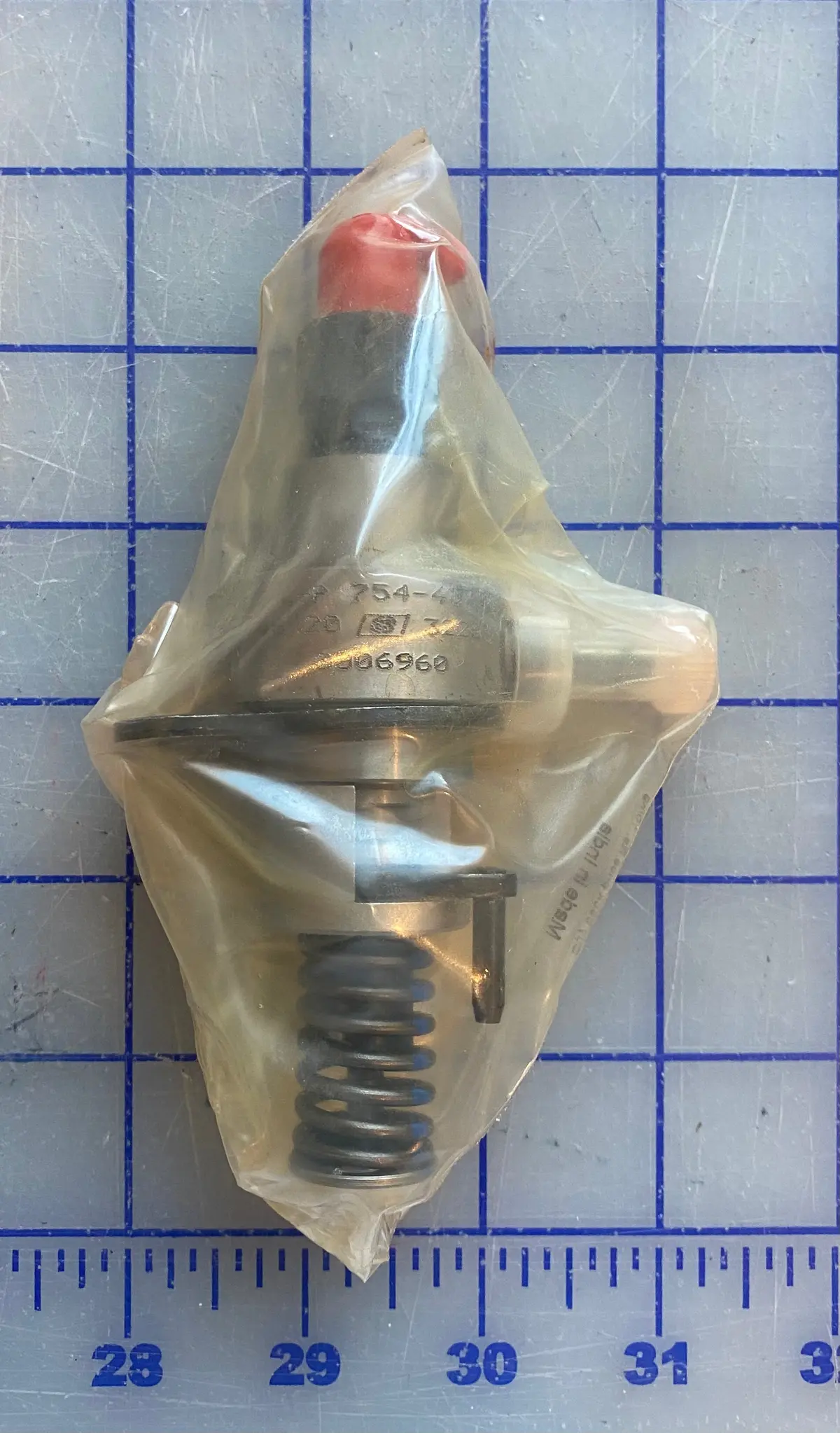 754-43730  Fuel Pump, Lister Petter Lpwt4 Engines. This Part Has Superseded Part Numbers 754-45260, 754-43733, 754-43731 And 754-42951. There Is A 100.00 Refundable Core Charge That Will Be Returned. 1