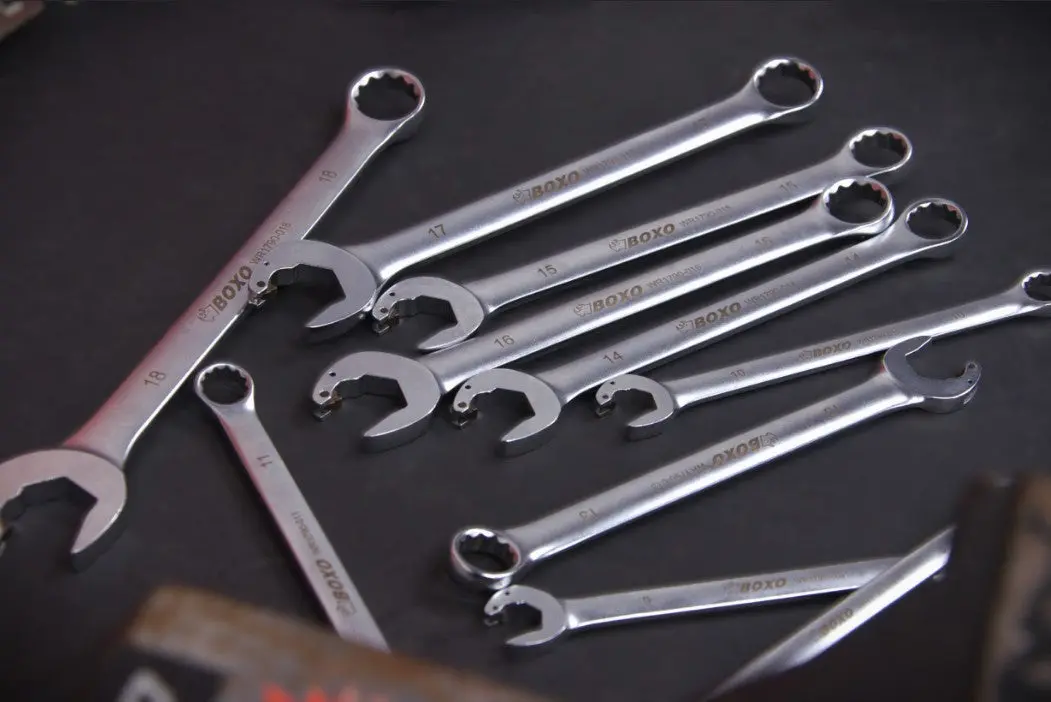 Ratcheting Open End Combination Wrench 6