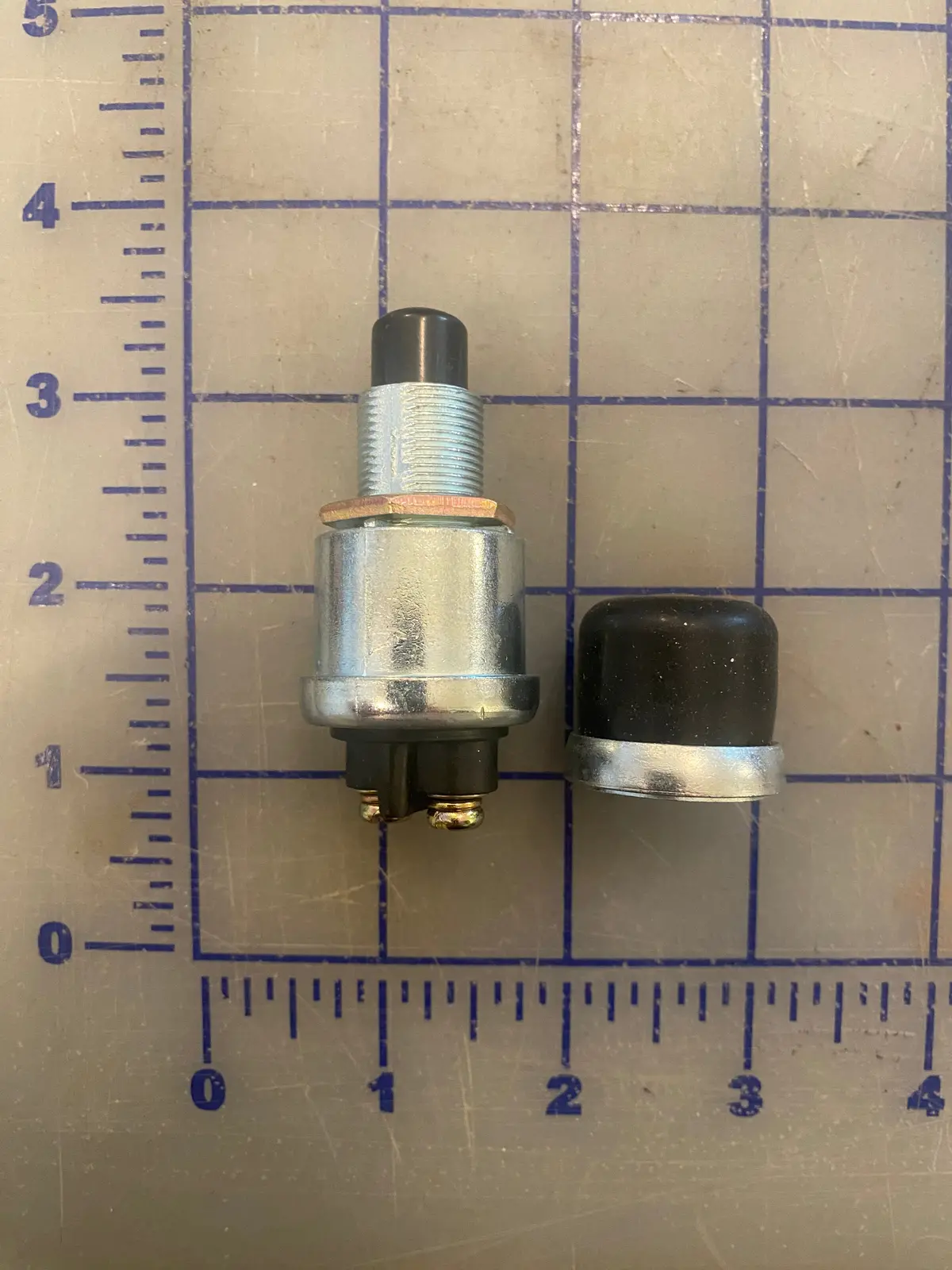 10207035A Start/Preheat Button, Lister Petter Heavy Duty Start Or Preheat Button. 1