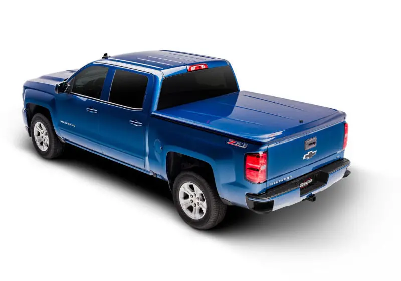 Undercover 18-20 Toyota Tacoma 5Ft Lux Bed Cover - Attitude Black (Req Factory Deck Rails) 1